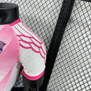 BARCELONA EQUIPACIÓN ESPECIAL ROSA/BLANCO 25/26 (VERSIÓN JUGADOR) - Bota de Oro Tienda