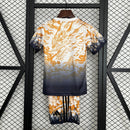 REAL MADRID EQUIPACIÓN EDICION ESPECIAL II 25/26 NIÑOS - Bota de Oro Tienda