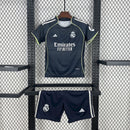 REAL MADRID II 25/26 CONJUNTO INFANTIL - Bota de Oro Tienda